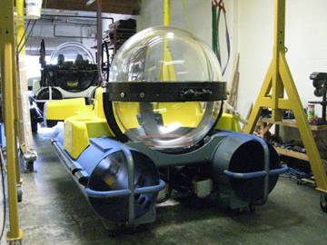 small-submarine-manufacturer-5